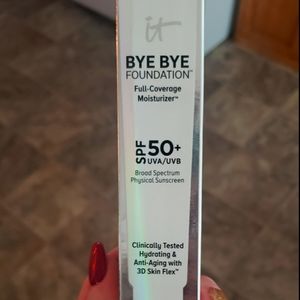 IT Cosmetics Bye Bye foundation